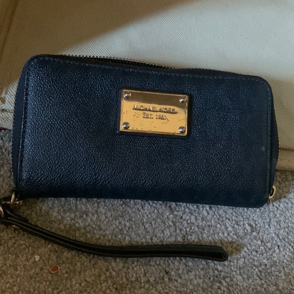 MK wallet